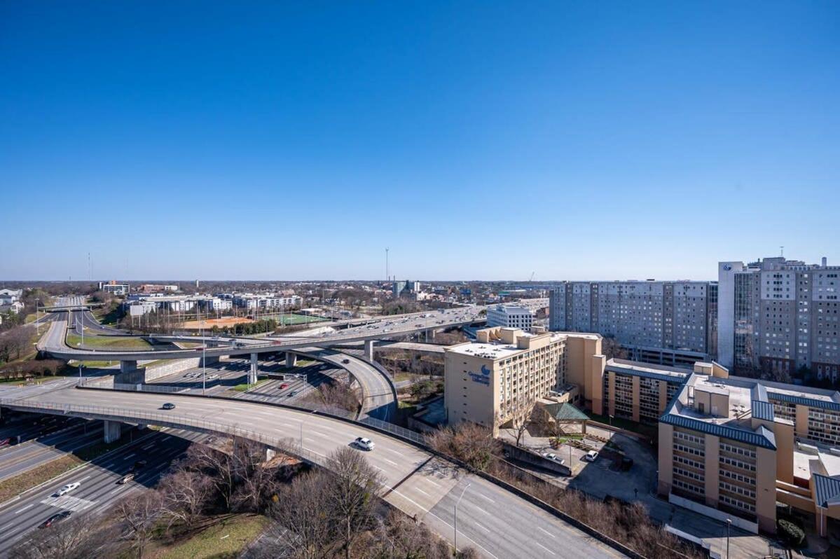 Heart Atl Downtown High Rise 2B2B Condo Lm2206 Атланта Экстерьер фото